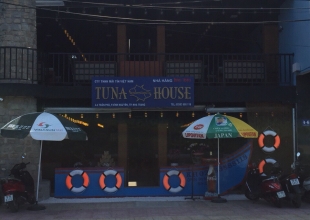 Nhà Hàng Tuna House
